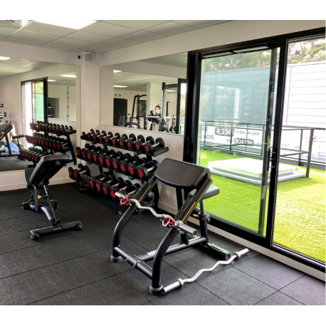 Les dalles pour sol de sport en intérieur : salle de sport, fitness